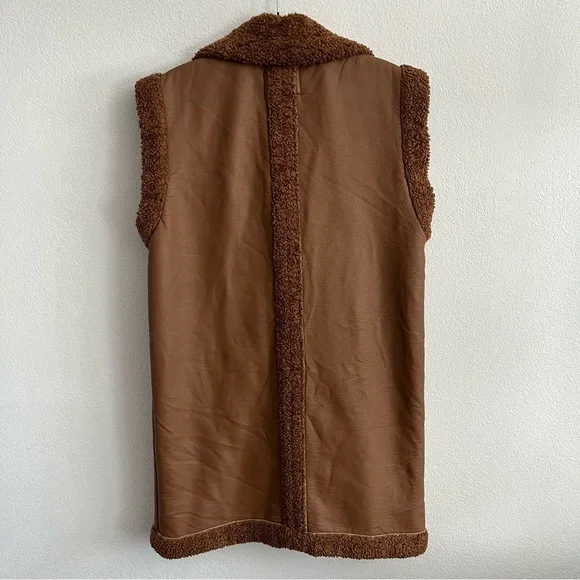 Blank NYC Touch and Go Long Vest - Picture 4 of 10